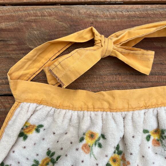 Vintage 70s Terry Cloth Half Apron Fruit Floral Print Retro Oranges Apples Roses - Picture 8 of 12